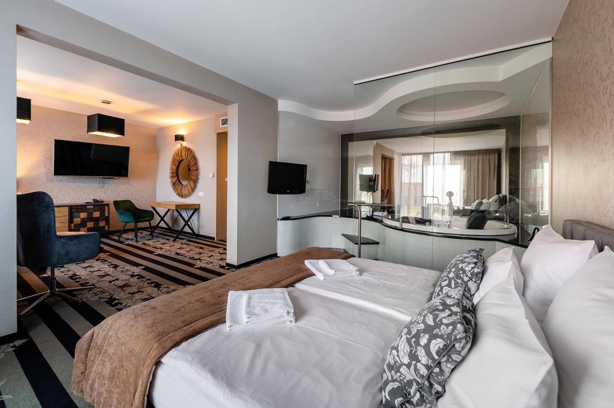 Hotel Alhar 3*
